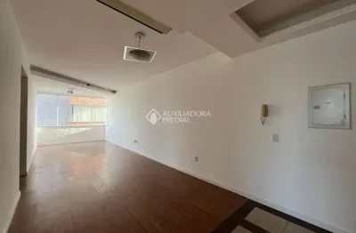 Apartamento com 2 quartos à venda na rua tamandaré, 1020, camaquã, porto alegre, 66 m2 por r$ 294.000