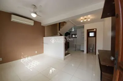 Casa com 3 quartos à venda na rua professor paulo saurin, 63, hípica, porto alegre, 77 m2 por r$ 369.000