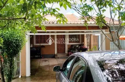 Casa com 2 quartos à venda na rua do schneider, 1084, hípica, porto alegre, 52 m2 por r$ 260.000