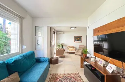 Apartamento com 3 quartos à venda na rua otávio dutra, 164, menino deus, porto alegre, 102 m2 por r$ 600.000