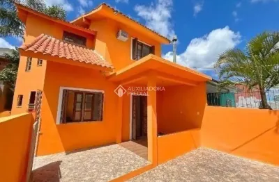 Casa com 2 quartos à venda na rua orquídea, 250, lomba do pinheiro, porto alegre, 105 m2 por r$ 370.000