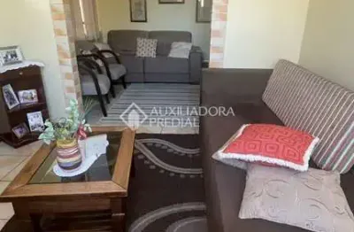 Casa com 2 quartos à venda na rua saldanha da gama, 58, vila são josé, porto alegre, 98 m2 por r$ 600.000