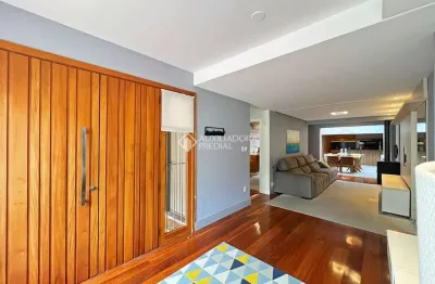 Casa em condomínio fechado com 3 quartos à venda na rua doutor barcelos, 741, tristeza, porto alegre, 159 m2 por r$ 1.390.000