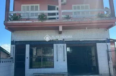Casa com 3 quartos à venda na rua ursa maior, 141, cristal, porto alegre, 450 m2 por r$ 980.000
