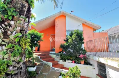 Casa com 3 quartos à venda na rua doutor mário totta, 3032, tristeza, porto alegre, 64 m2 por r$ 650.000