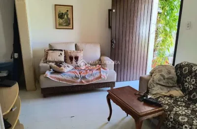 Casa com 3 quartos à venda na rua doutor mário totta, 1384, tristeza, porto alegre, 220 m2 por r$ 541.500