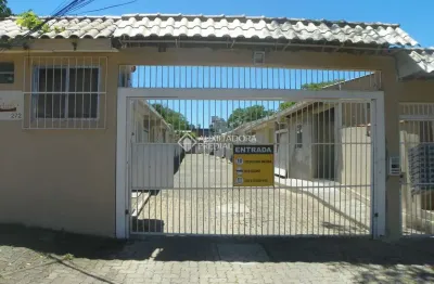 Casa em condomínio fechado com 2 quartos à venda na rua erechim, 272, nonoai, porto alegre, 50 m2 por r$ 160.000