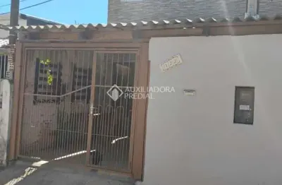 Casa com 3 quartos à venda na rua orestes pianta, 122, camaquã, porto alegre, 70 m2 por r$ 250.000