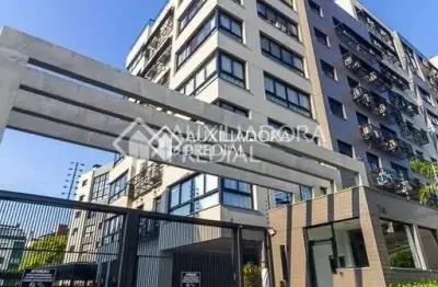 Apartamento com 3 quartos à venda na rua miguel couto, 714, menino deus, porto alegre, 146 m2 por r$ 1.490.000