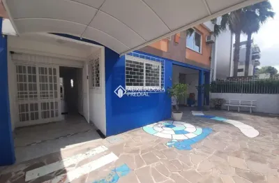 Casa comercial à venda na Rua Doutor Pereira Neto, 84, Tristeza, Porto Alegre, 756 m2 por R$ 2.700.000