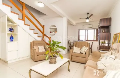 Casa em condomínio fechado com 3 quartos à venda na rua francisca prezzi bolognesi, 203, hípica, porto alegre, 178 m2 por r$ 595.000
