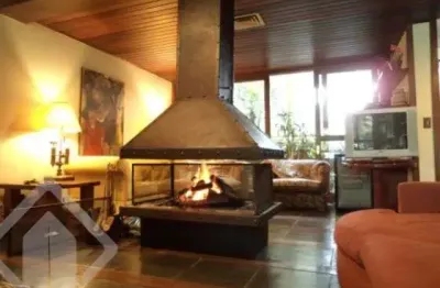 Casa em condomínio fechado com 4 quartos à venda na avenida cai, 390, cristal, porto alegre, 446 m2 por r$ 2.700.000