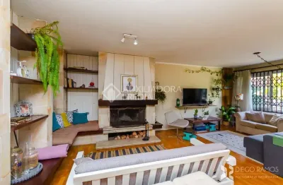 Casa em condomínio fechado com 3 quartos à venda na rua cariri, 46, vila assunção, porto alegre, 284 m2 por r$ 1.380.000