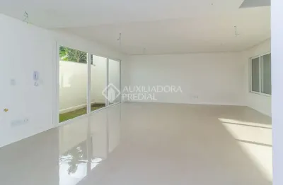 Casa em condomínio fechado com 3 quartos à venda na avenida pereira passos, 695, vila assunção, porto alegre, 268 m2 por r$ 1.725.000