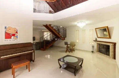 Casa comercial à venda na rua cid xavier gonçalves, 23, santa mônica, florianópolis, 276 m2 por r$ 1.789.000