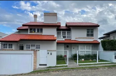 Casa com 3 quartos à venda na rua doutor celso nicodemus lopes, 145, joão paulo, florianópolis, 358 m2 por r$ 3.250.000