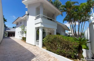 Casa com 3 quartos à venda na rua santa rita de cássia, 1329, coloninha, florianópolis, 450 m2 por r$ 2.650.000