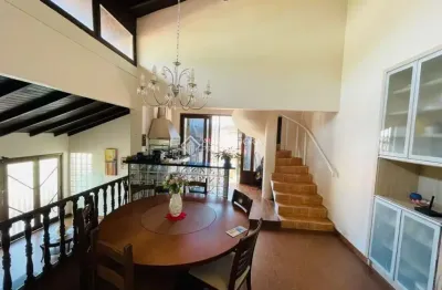 Casa com 4 quartos à venda na rua maria eduarda, 427, pantanal, florianópolis, 272 m2 por r$ 2.765.000