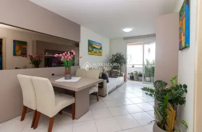 Apartamento com 3 quartos à venda na rua lauro linhares, 1520, trindade, florianópolis, 84 m2 por r$ 900.000