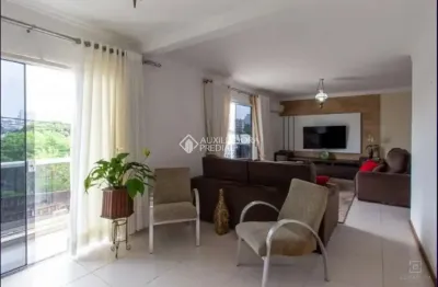 Casa com 7 quartos à venda na rua edison da silva jardim, 236, coloninha, florianópolis, 358 m2 por r$ 1.166.000
