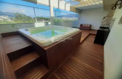 Cobertura com 2 quartos à venda na rodovia admar gonzaga, 1113, itacorubi, florianópolis, 108 m2 por r$ 1.150.000