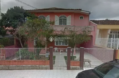 Casa com 3 quartos à venda na rua graciliano ramos, 70, agronômica, florianópolis, 230 m2 por r$ 2.120.000