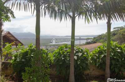 Fazenda à venda na servidão nelson serafin pereira, 426, costeira do pirajubaé, florianópolis, 90 m2 por r$ 1.060.000