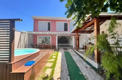 Casa com 3 quartos à venda na rua santa isabel, 97, barreiros, são josé, 197 m2 por r$ 1.400.000