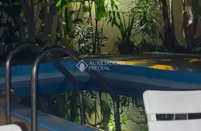 Casa com 4 quartos à venda na Avenida Vinícius de Moraes, 278, Córrego Grande, Florianópolis, 187 m2 por R$ 2.495.000