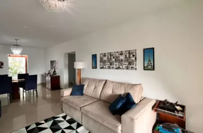 Casa com 11 quartos à venda na servidão das jaboticabeiras, 109, córrego grande, florianópolis, 311 m2 por r$ 2.800.000