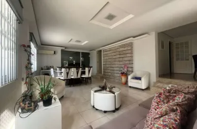 Casa com 6 quartos à venda na rua frontino manoel geremias, 80, carvoeira, florianópolis, 282 m2 por r$ 3.550.000