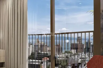 Apartamento com 2 quartos à venda na rua ângelo la porta, 117, centro, florianópolis, 68 m2 por r$ 1.256.000