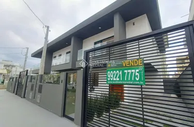 Casa com 3 quartos à venda na rua verona, 3, pagani, palhoça, 136 m2 por r$ 990.000