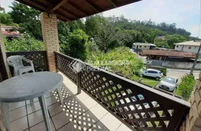 Casa com 4 quartos à venda na rua sebastião laurentino da silva, 907, córrego grande, florianópolis, 210 m2 por r$ 1.980.000