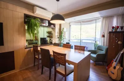 Apartamento com 3 quartos à venda na rua maestro aldo krieger, 108, córrego grande, florianópolis, 90 m2 por r$ 1.250.000