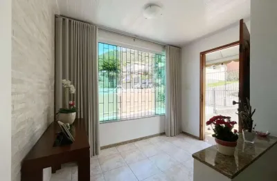 Casa com 3 quartos à venda na rua professor belarmino corrêa, 275, trindade, florianópolis, 194 m2 por r$ 1.350.000