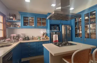 Casa com 3 quartos à venda na rua maria luiza agostinho, 102, itacorubi, florianópolis, 164 m2 por r$ 1.890.000