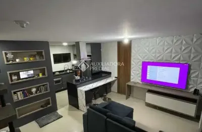 Casa com 3 quartos à venda na rua vereador pedro medeiros, 251, serraria, são josé, 162 m2 por r$ 550.000