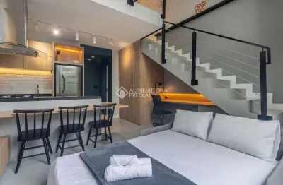 Loft com 1 quarto à venda na rua júlio d'acia barreto, 72, carvoeira, florianópolis, 43 m2 por r$ 890.000