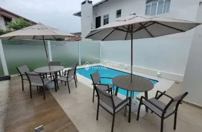 Casa com 3 quartos à venda na avenida jacarandá, 675, daniela, florianópolis, 149 m2 por r$ 1.590.000