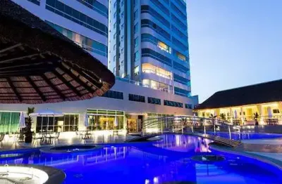 Apartamento com 3 quartos à venda na rua 207, 1649, meia praia, itapema, 215 m2 por r$ 6.700.000