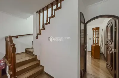Casa com 3 quartos à venda na rua joão de azevedo marques, 31, jardim do mar, são bernardo do campo, 183 m2 por r$ 785.000