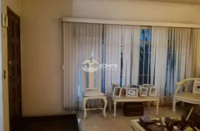 Casa com 4 quartos à venda na rua josé bonifácio, 82, centro, são bernardo do campo, 241 m2 por r$ 900.000