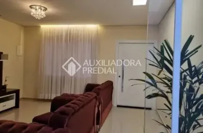 Casa com 4 quartos à venda na das tulipas, 139, centro, são bernardo do campo, 273 m2 por r$ 900.000