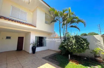 Sobrado com 3 dormitórios para alugar, 147 m² por R$ 4.000,00/mês - São Cristóvão - Cascavel/PR