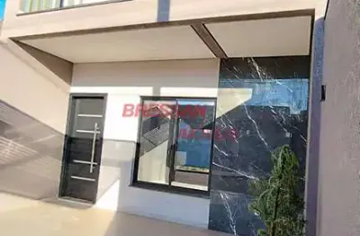 Sobrado com 120 metros quadrado com suíte e sacada em cascavel pr