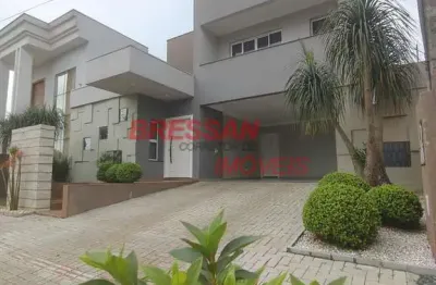 Belíssima  sobrado dentro condomínio jd presidente, cascavel - pr