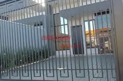 Casa nova no padovani com arquitetura moderna  venha conhecer