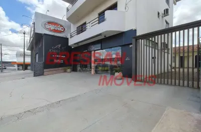 Vendo prédio na av rocha pombo com 380 mts de terreno e 350 m  de obra