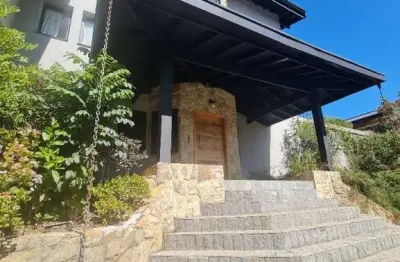 Casa em condomínio fechado com 4 quartos à venda na Avenida Santana, 2789, Condomínio Flamboyant-B, Atibaia